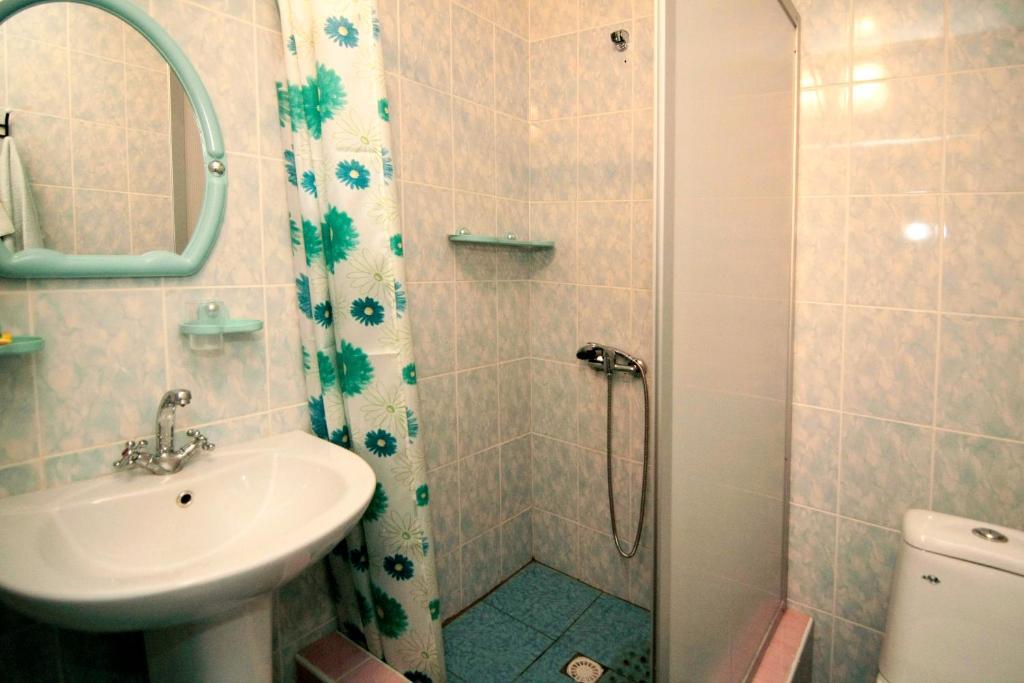 Admiral Hotel Skadovsʼk Kamer foto