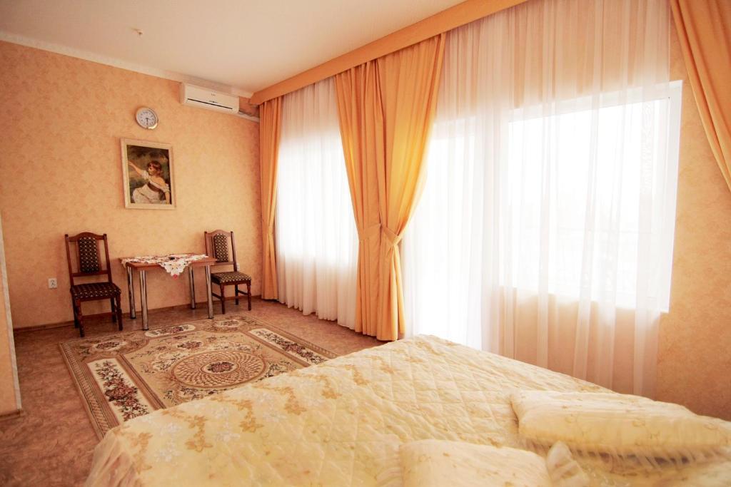Admiral Hotel Skadovsʼk Kamer foto