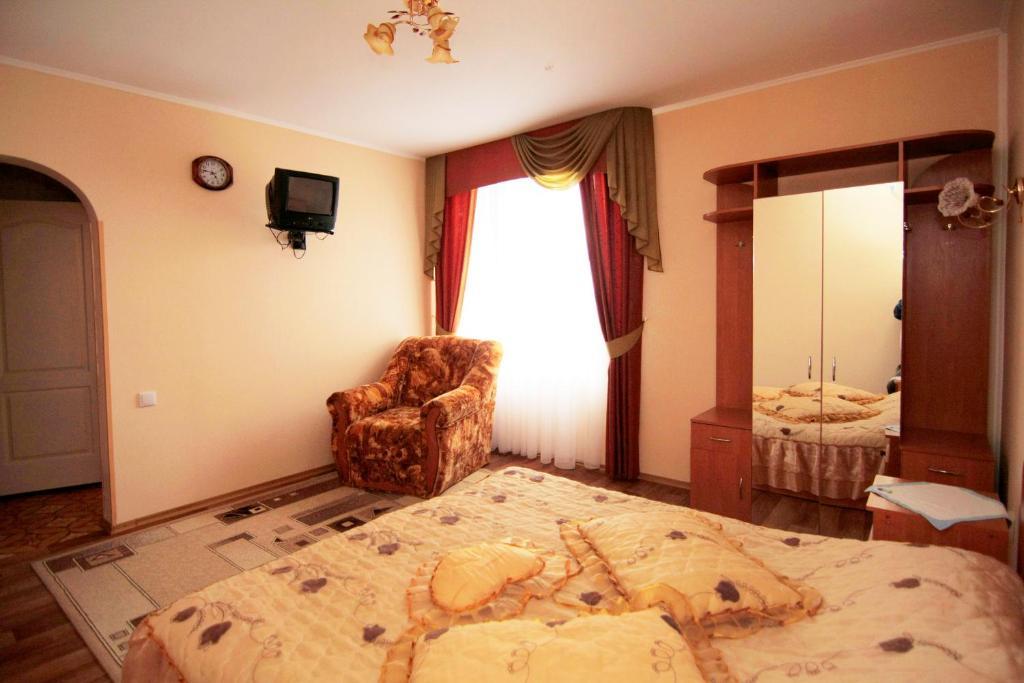Admiral Hotel Skadovsʼk Kamer foto